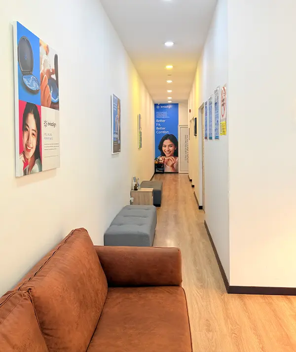 dental clinic sg besi lee and co1